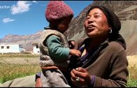 ARTE Doku: Himalaya – im Dorf der Frauen – 360° Reportage