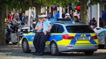 Der Alltag der Polizei und ihre Arbeit am Limit – Doku|Deutsch|2019|HD