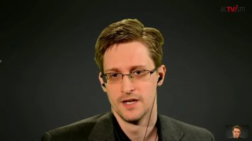 Edward Snowden, Noam Chomsky & Glenn Greenwald – Eine Unterhaltung über Privatsphäre – Vollversion
