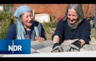 Hausbau aus Leidenschaft: 76-Jährige repariert Fachwerkhaus | Typisch! | NDR Doku