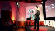 How to spot a leader in their handwriting | Jamie Mason Cohen | TEDxUBIWiltz
