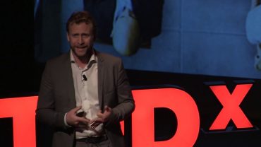 How stress is killing us (and how you can stop it). | Thijs Launspach | TEDxUniversiteitVanAmsterdam